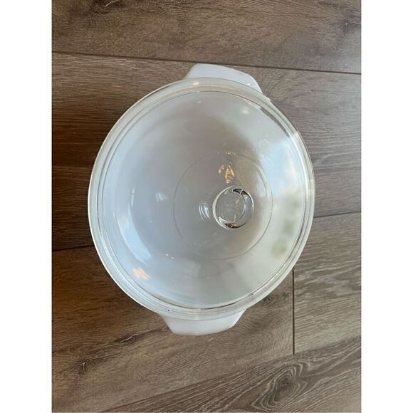 Anchor Hocking Vintage 2 Quart Fire King Casserole Serving Dish Milk White - Picture 4 of 10